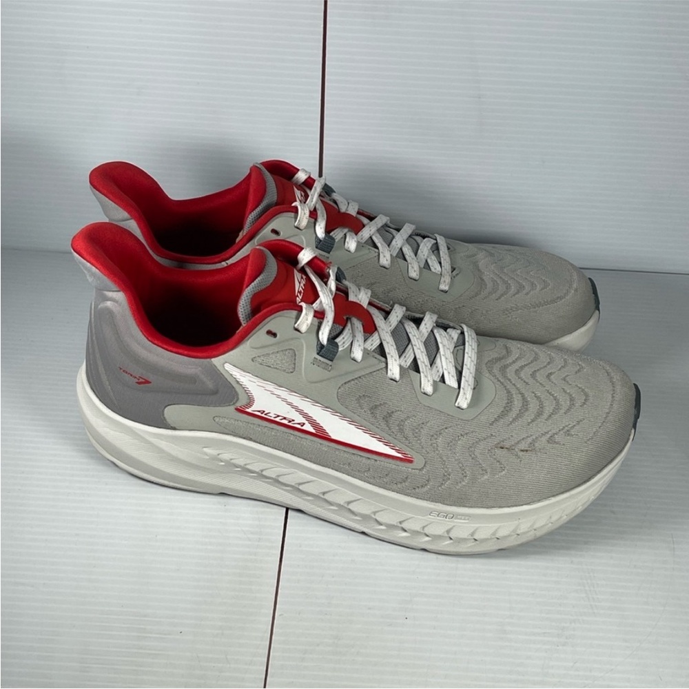 Altra Torin 7, Men’s size 9